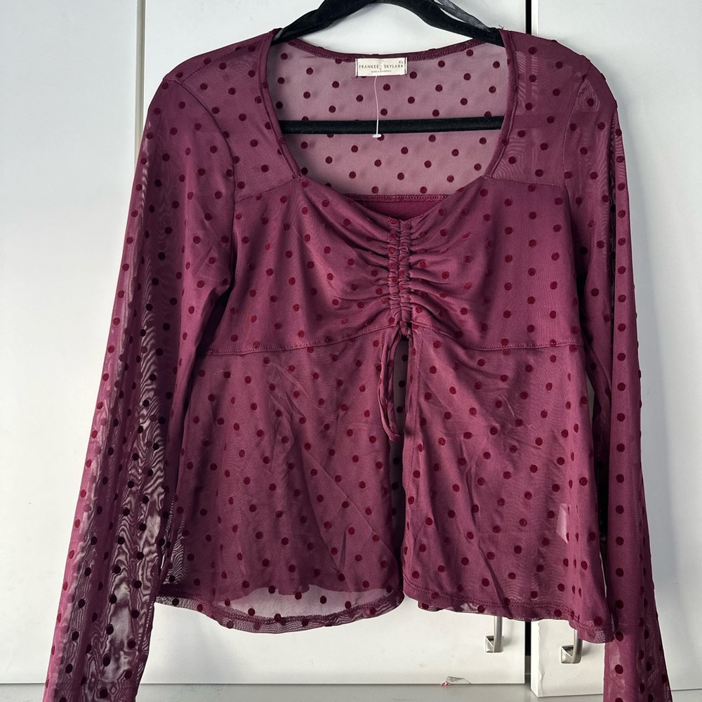 💜 NWT Frankee & Skylarr Burgundy Swiss Dot Mesh Tie Front Top XL